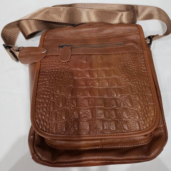 100% Geniune leather crocodial embossed unisex crossbody bag 11x9x3" with strap - Picture 1 of 8